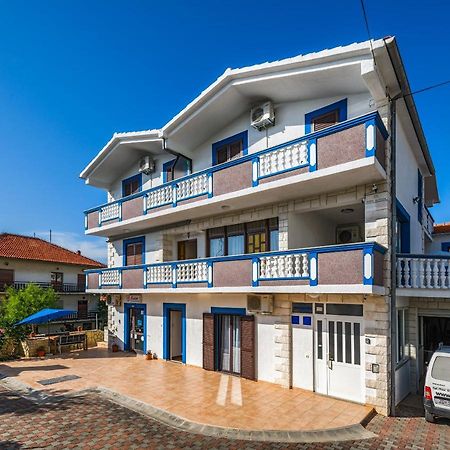 Apartmani Nena ザダル エクステリア 写真