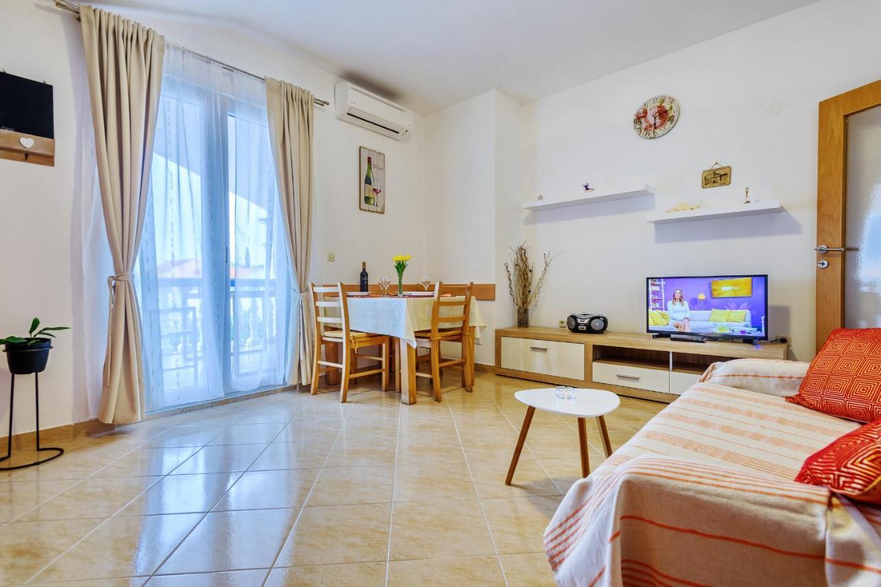 Apartmani Nena ザダル エクステリア 写真